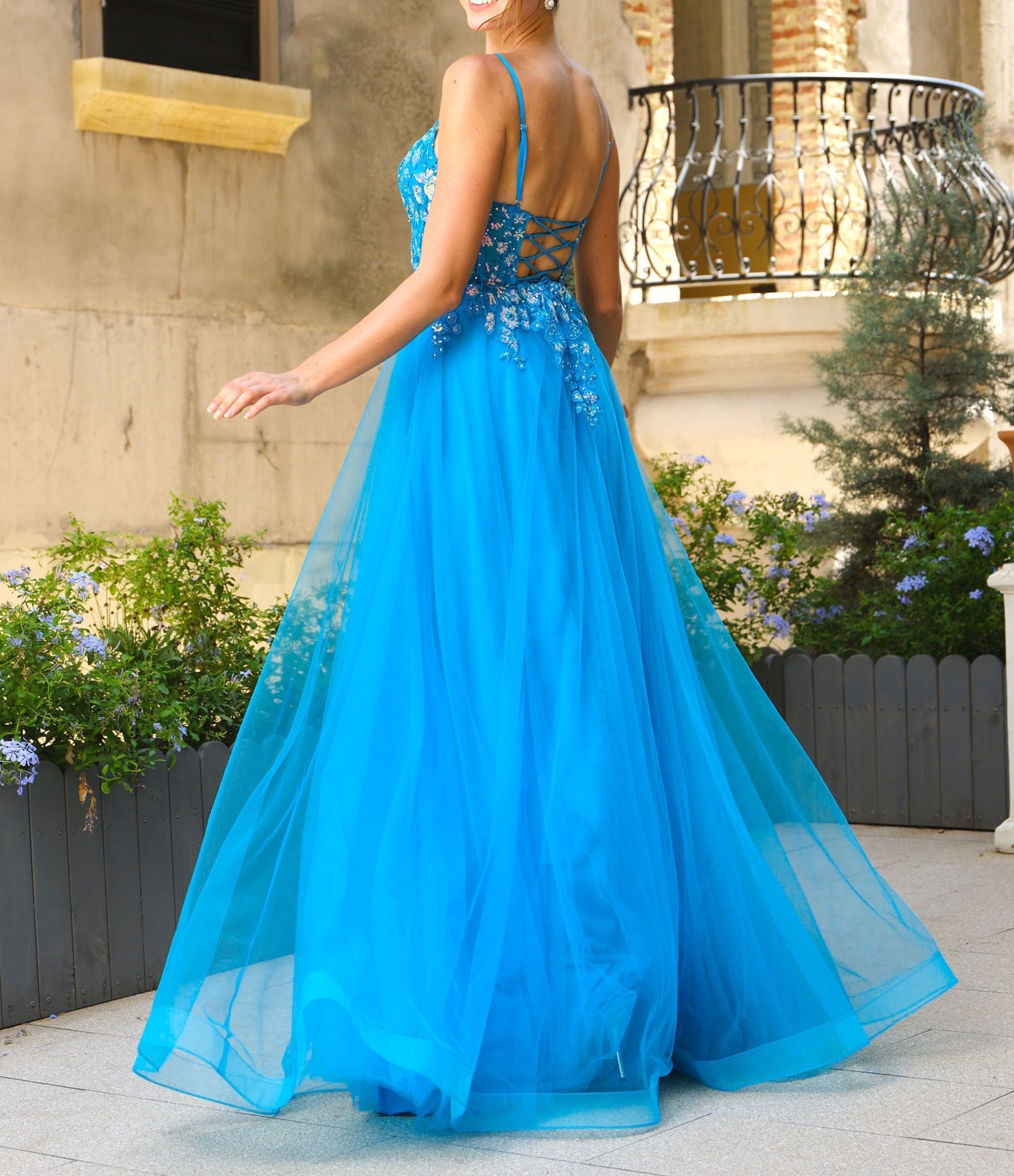 Square Lace Embroidery Ball Gown Prom Dress - Blue