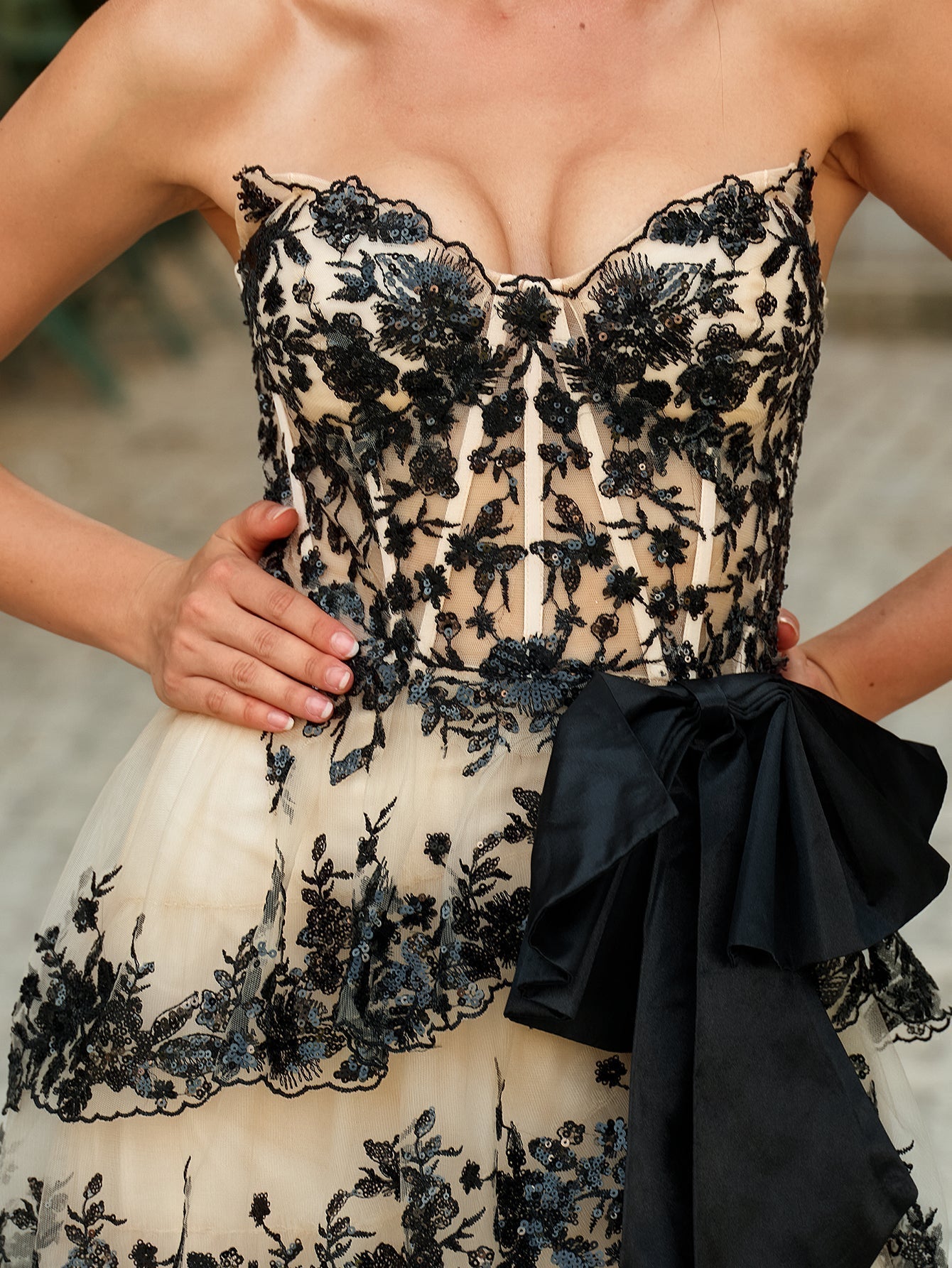 Satin Bow Waist Sparkly Lace Strapless Ruffle Tiered Prom Dress - Nude & Black