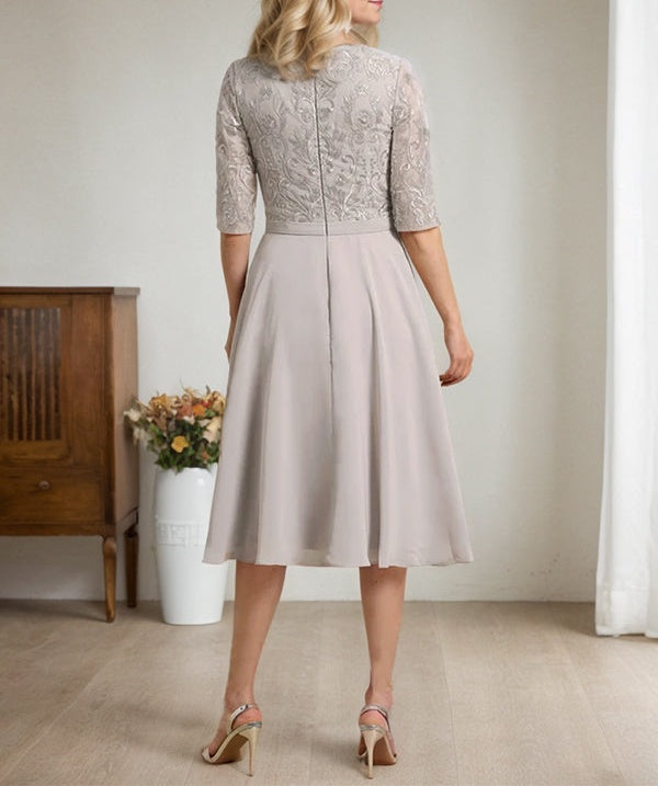 A-line Scoop Knee-Length Lace Chiffon Mother of the Bride Dress