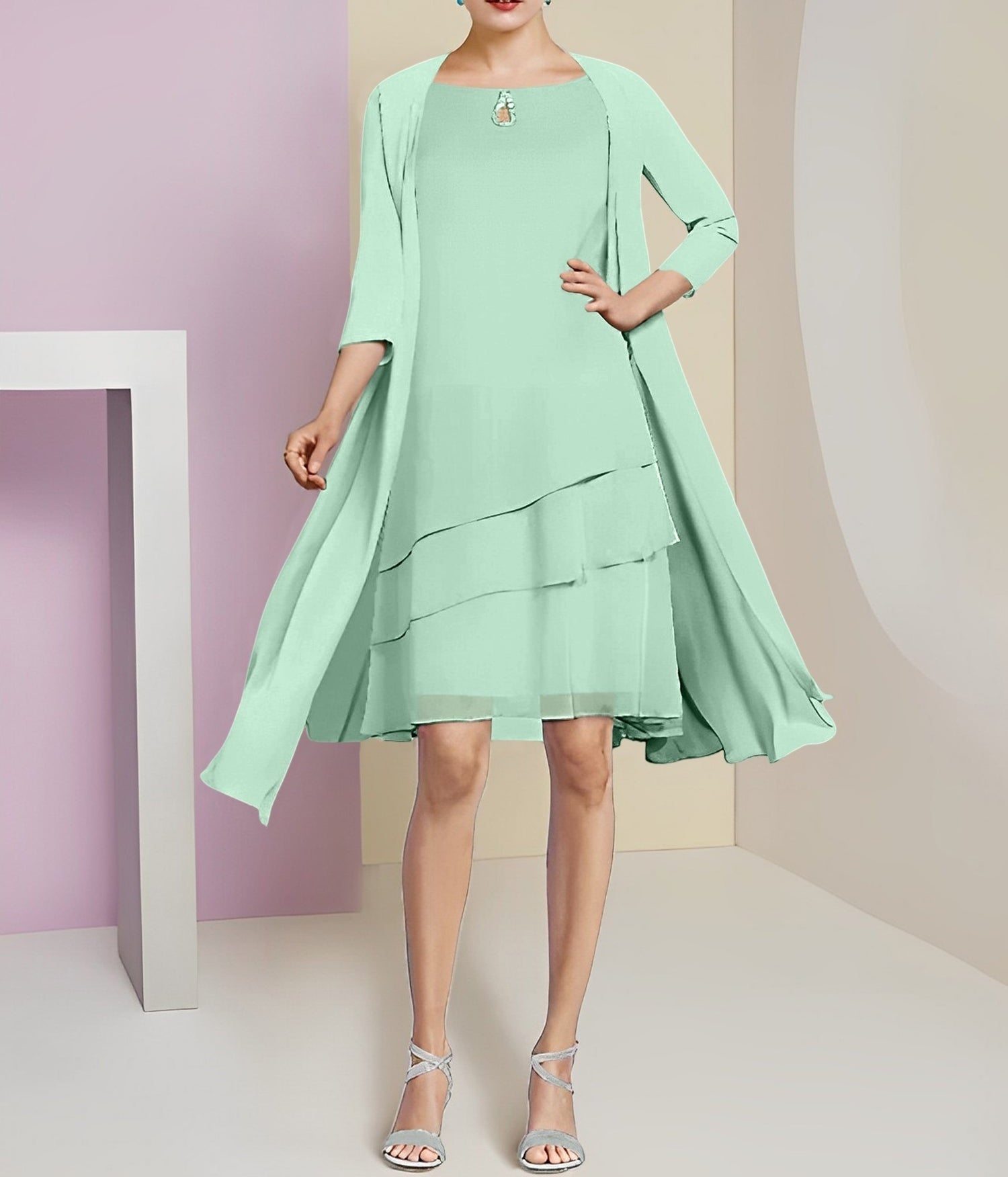 A-Line/Princess Jewel Neck Knee-Length Mother of the Bride Dresses