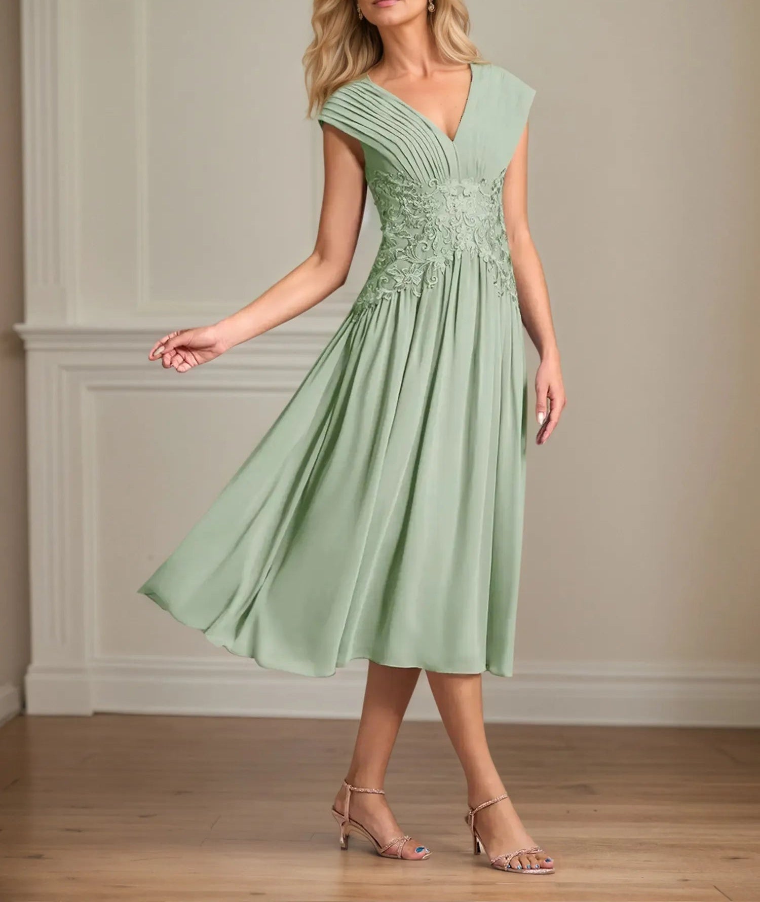 A Line V Neck Sleeveless Chiffon Mother of the Bride Dress With Appliques