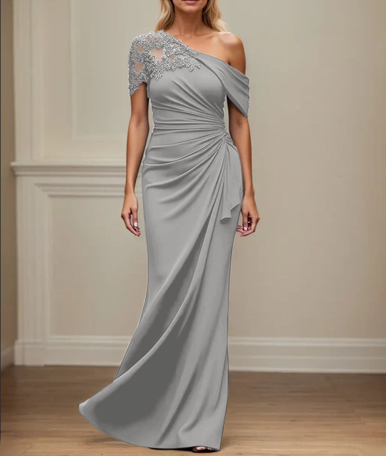 Trumpet/Mermaid Asymmetrical Mother of the Bride Dress with Appliques