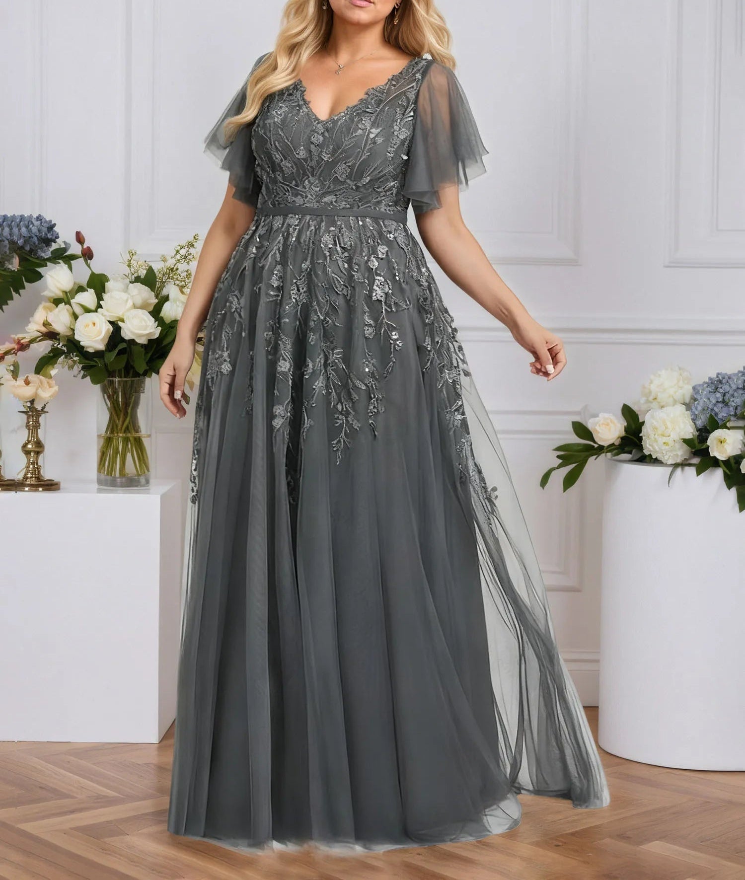 A-line V-Neck Floor-Length Tulle Lace Evening Dress With Sequins