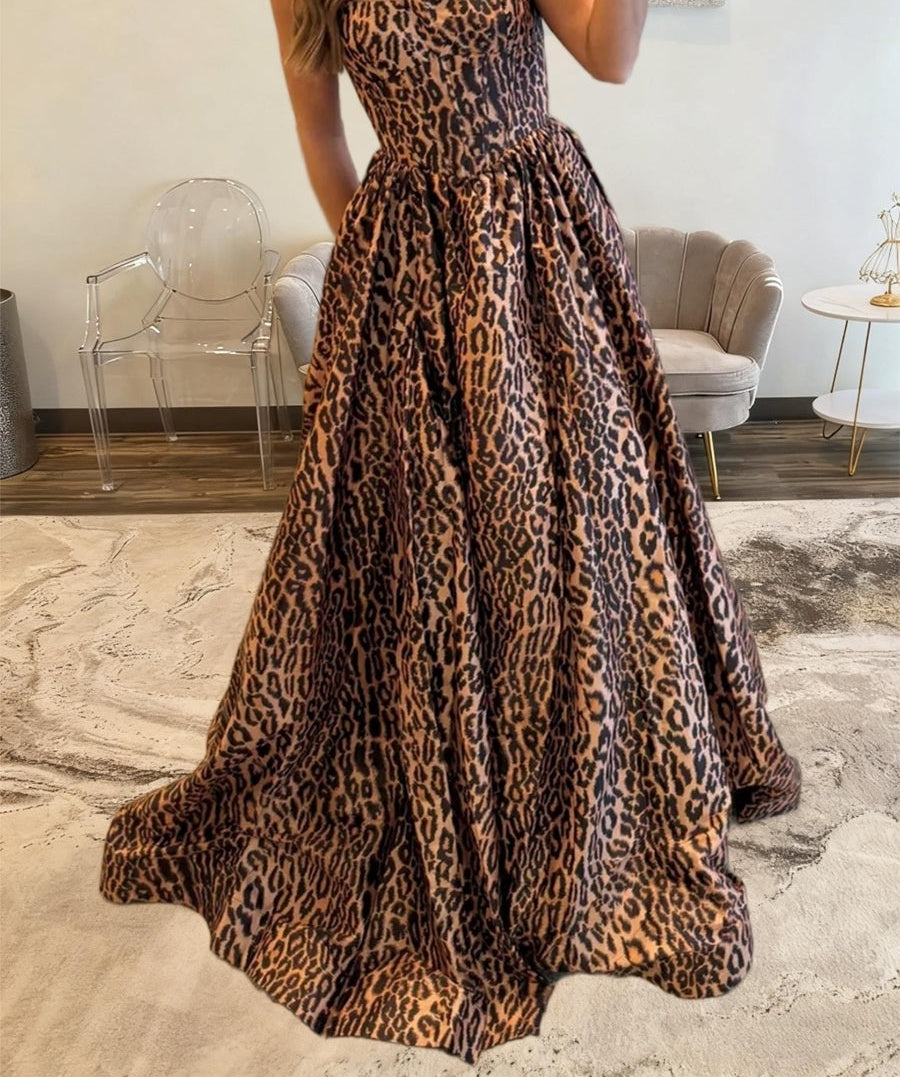 A-Line/Princess Spaghetti Strap Square Neck Floor-Length Prom Dresses