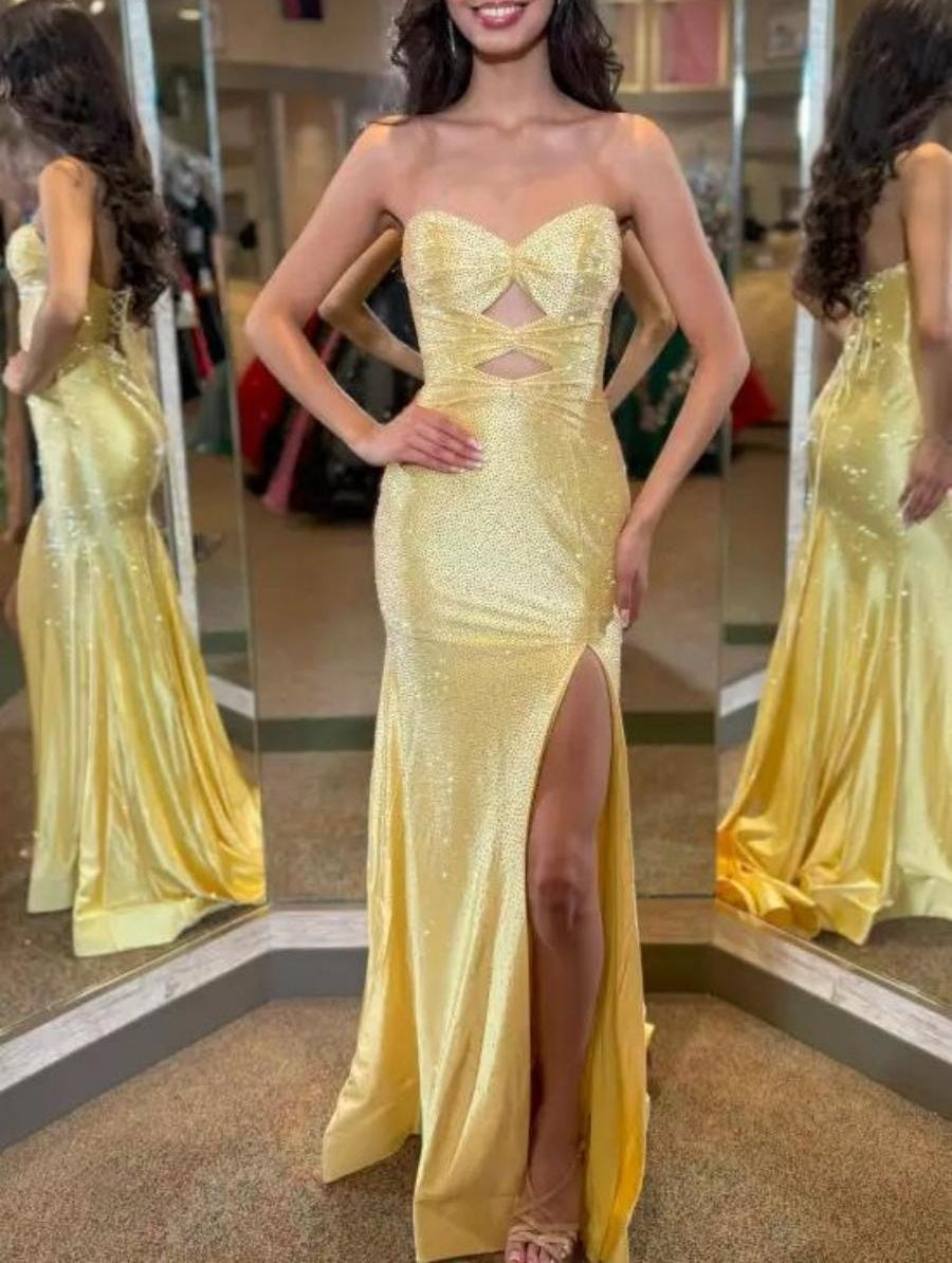 A-Line/Princess Cut-Out Floor-Length Formal Prom Dresses with Beaded
