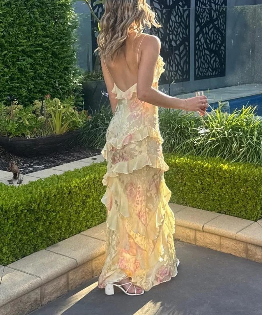 Mermaid/Trumpet Ruffle V-Neck Floor-Length Prom Dresses with Floral Satin