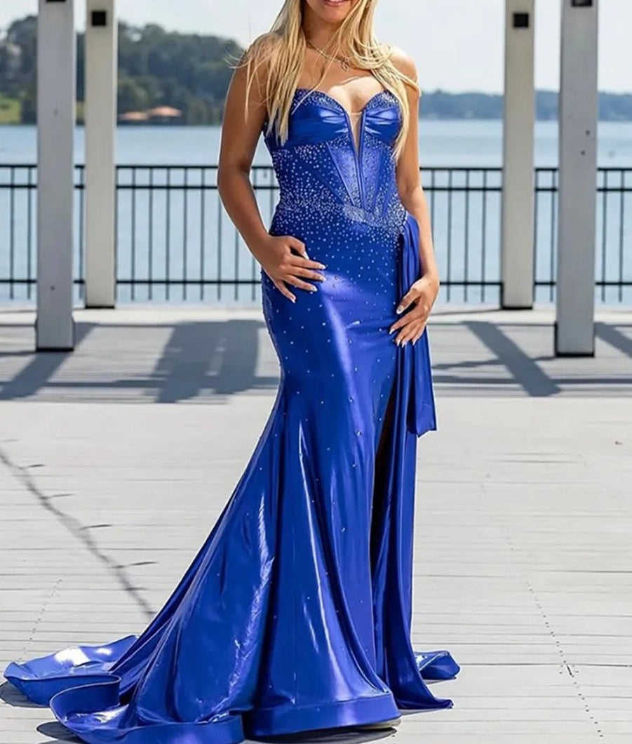 Sweetheart Satin Ruffle Mermaid Long Prom Dresses with Beading