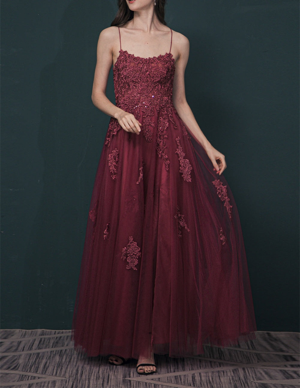 Burgundy Spaghetti Strap Lace Appliques High split Prom Dress