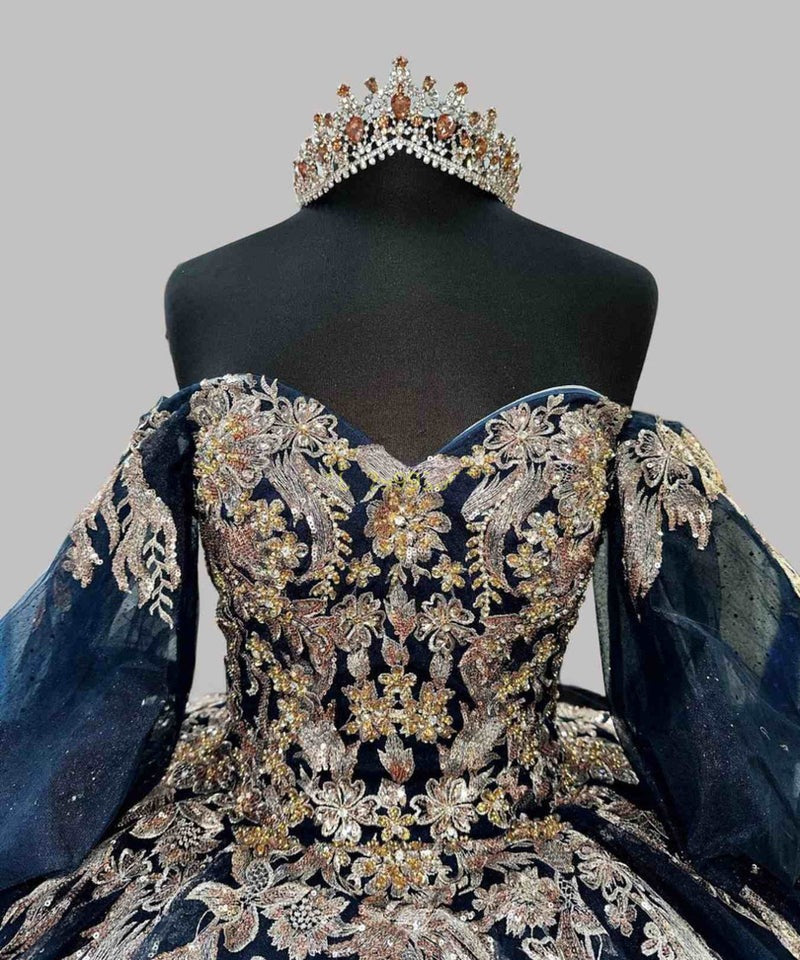 Elegant & Classic Ball Gown Off Shoulder Half Lantern Sleeves Lace Appliques Tiered Navy Blue Tulle Quinceanera Dress Evening Party Gown for Sweet 16