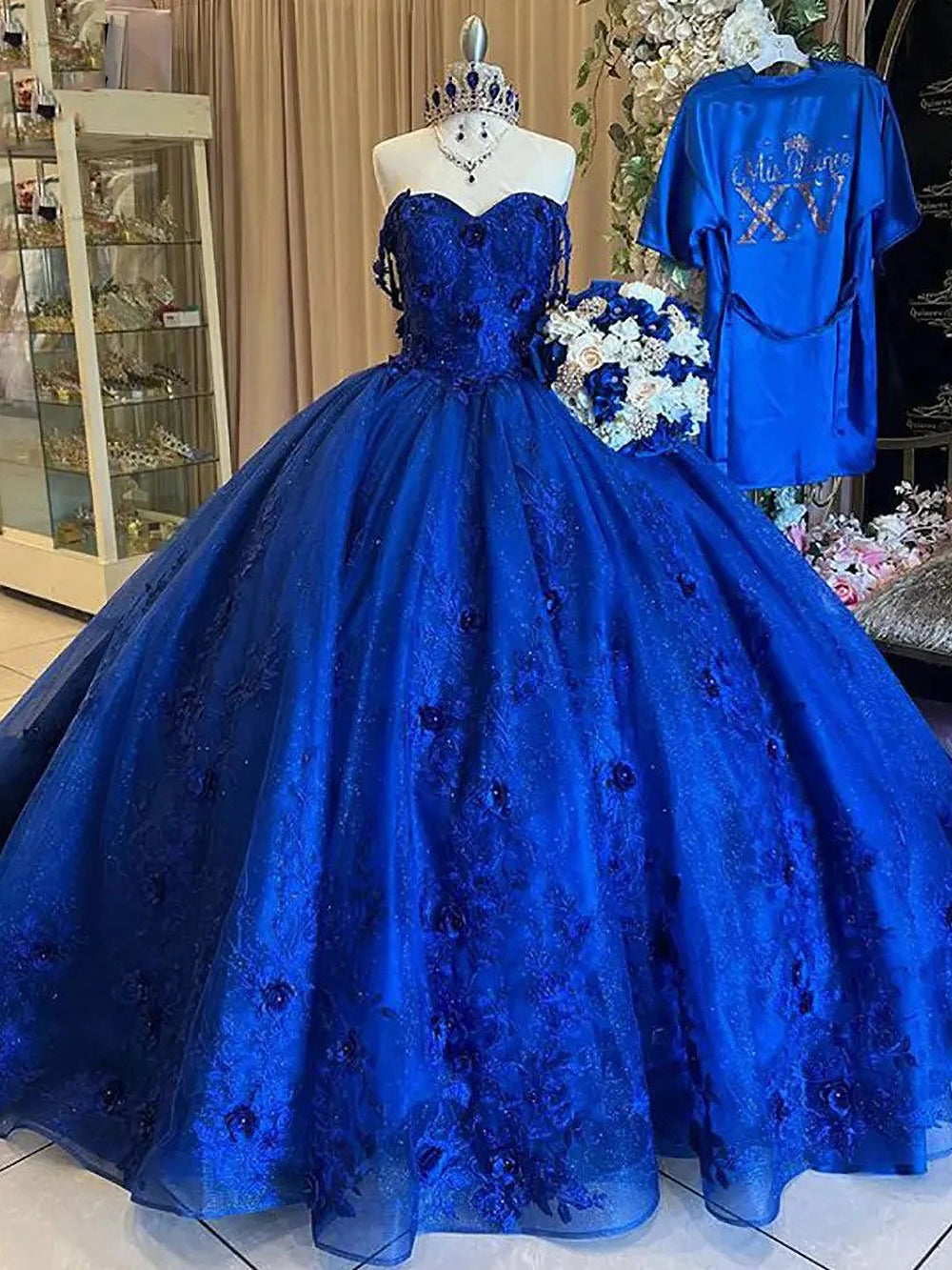 Elegant & Glitter Ball Gown Off Shoulder 3D Flower Lace Appliques Royal Blue Tulle Quinceanera Dress Princess Birthday Party Dress for Sweet 16