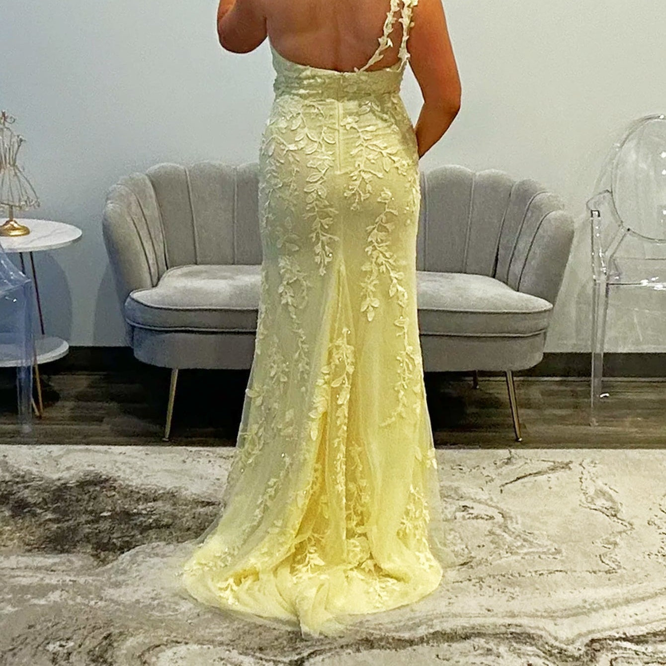 One Shoulder Lace 3D Rose Prom Dress With Slit - Yellow