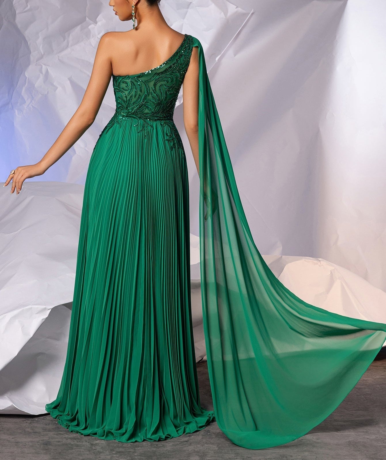 One Shoulder Beaded Pleats Long A-Line Prom Dress With Tulle - Green