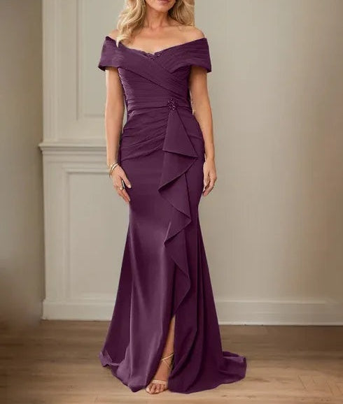 Sheath/Column V-Neck Illusion Floor-Length Lace Chiffon Mother of the Bride Dress With Pleated Sequins
