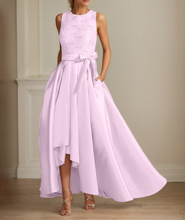 A-Line/Princess Jewel Neck Sleeveless Mother Of The Bride Dresses With Pleats Lace