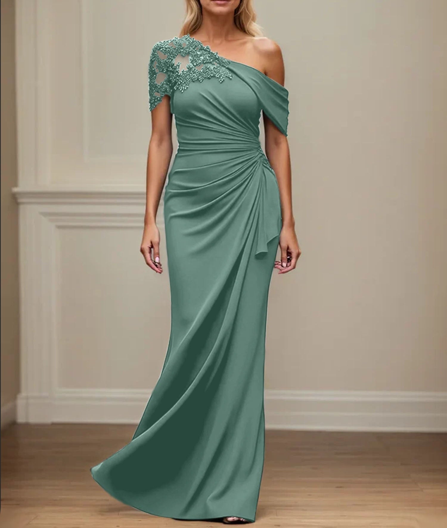 Trumpet/Mermaid Asymmetrical Mother of the Bride Dress with Appliques