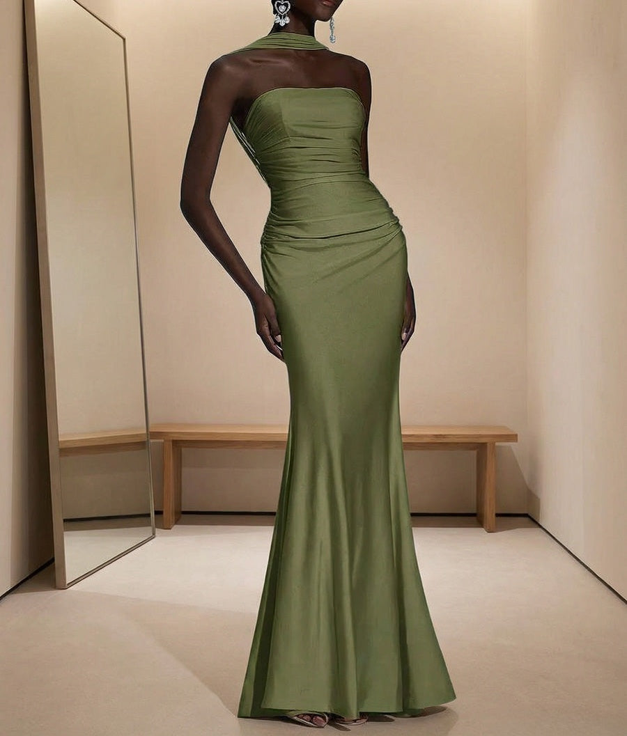 Mermaid/Trumpet Strapless Satin Ruched Floor-Length Prom Dresses with Scarf