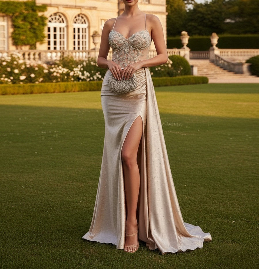 A Line/Princess Sparkly Spaghetti Strap Floor-Length Prom Dresses with Lace Appliques