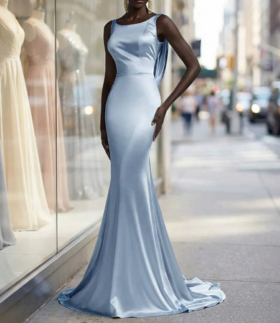 Classic Sheath/Column Scoop Neck Floor-Length Prom Dresses with Appliques