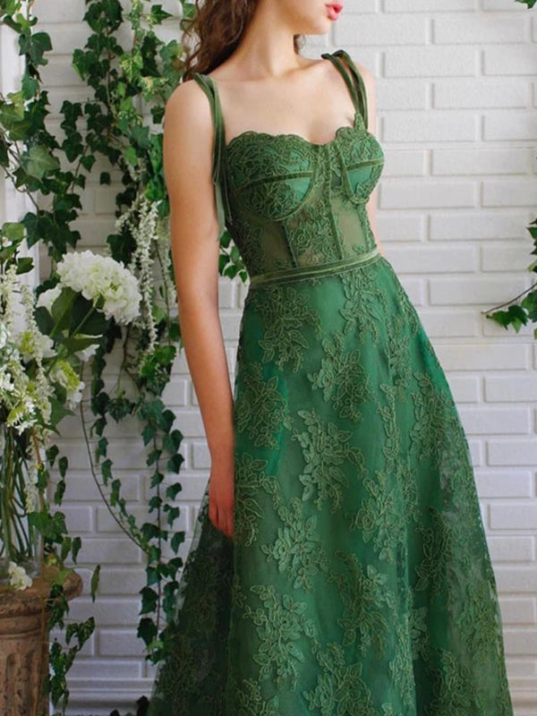 A-Line/Princess Sweetheart Sleeveless Floor Length Prom Dress with Lace Appliques
