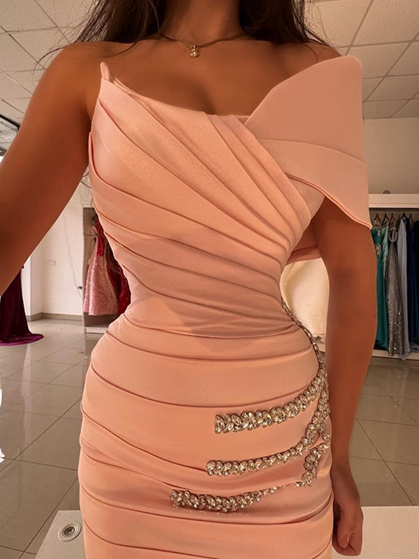 Trumpet/Mermaid Asymmetrical Sleeveless Beading Satin Prom Dresses with Front Split