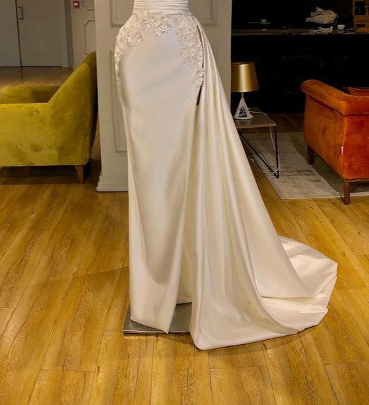 Glamorous Ivory Mermaid Long Prom Dress With Appliques