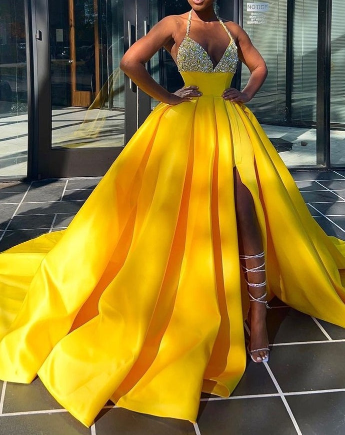 Sleeveless Ball Gown Spaghetti Backless Beading Prom Dress