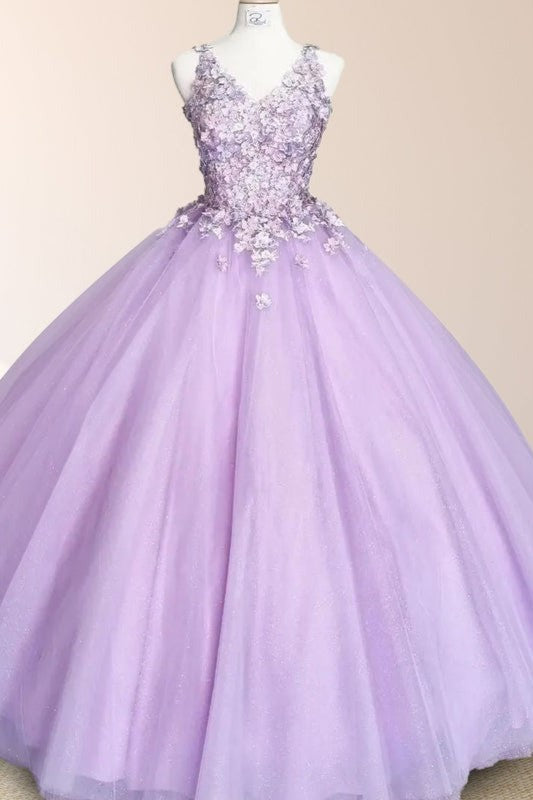 V-neck Princess Lilac Quinceanera Dresses with Flower Appliques