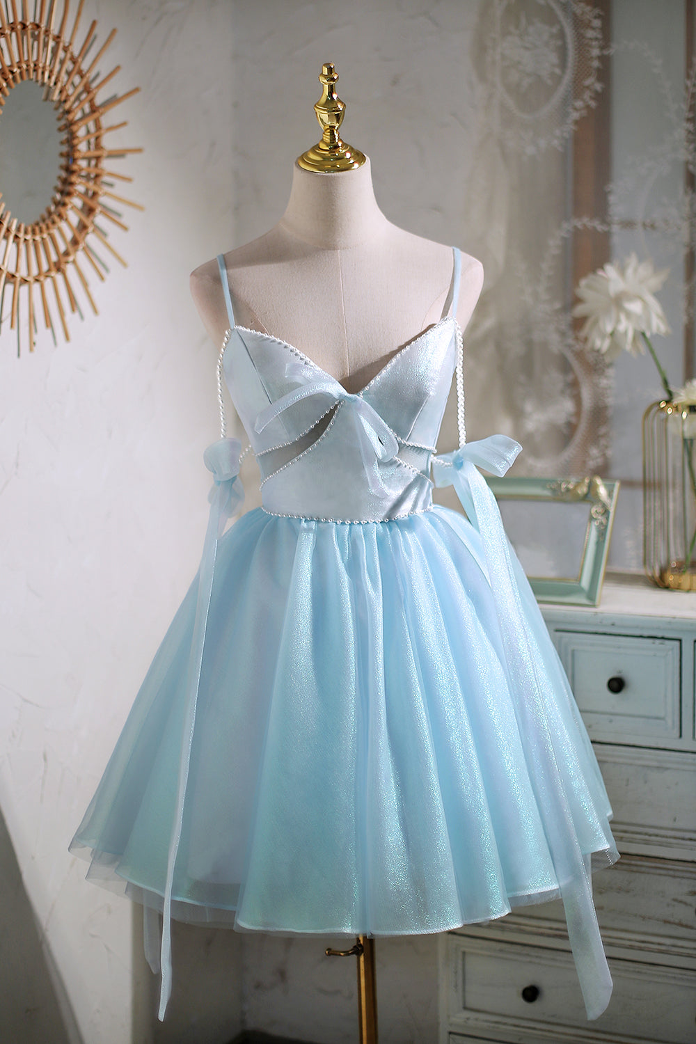 Cute Sky Blue Beading Bowknot Short Princess Homecoming Dress