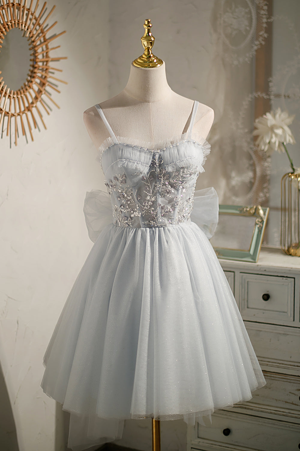 Grey Sleeveless Sequins Lace Up Short Homecoming Dress